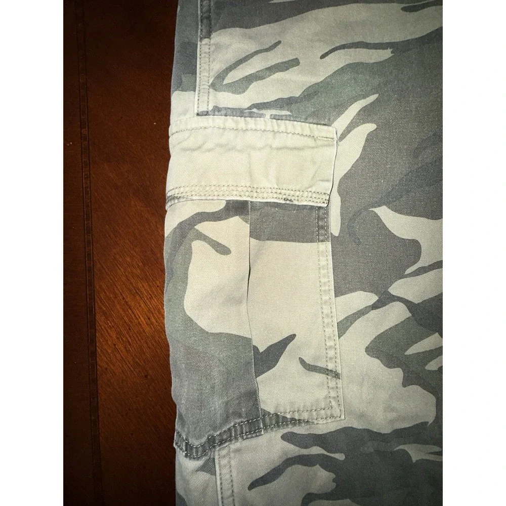 Wrangler Mens Green 42x30 Relaxed Fit Fleece Lined Camo Cargo Pants